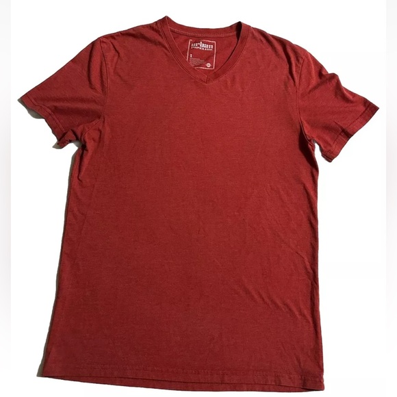 Urban Pipeline Men’s Red V Neck Short Sleeve T Shirt Comfort Stretch Size Small - Picture 1 of 6